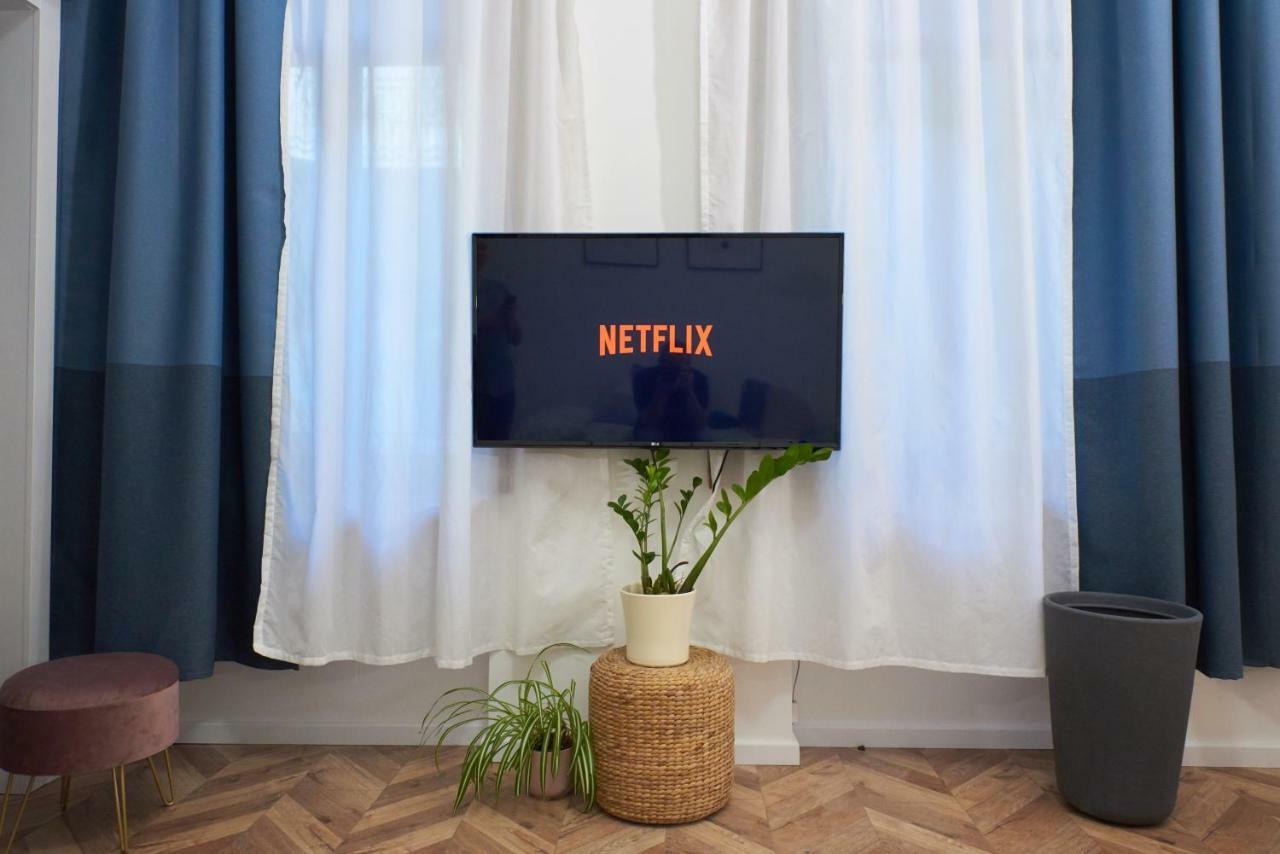 Self Check-In Cozy Stylish Flat By Vaci Street Apartment Budapest Ngoại thất bức ảnh